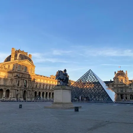 Appartamento Superb With Terrasse & 24-7 Security In The Heart Of Paris! Parigi
